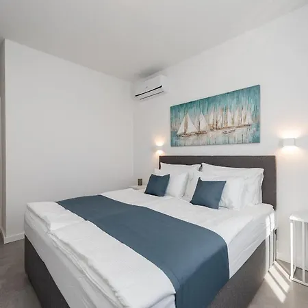 Tourist Villas