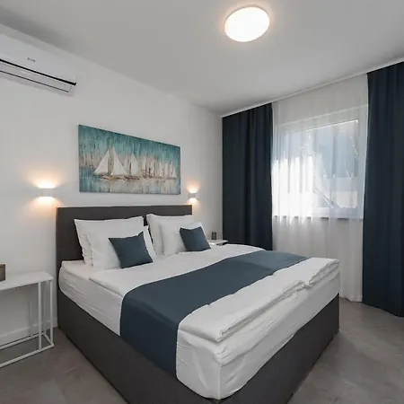 Tourist Villas *