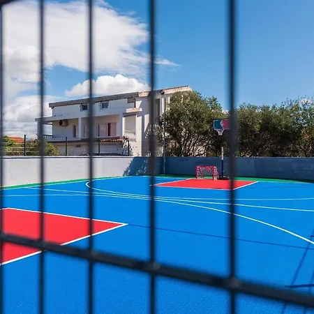 בית נופש Tourist Villas ויר